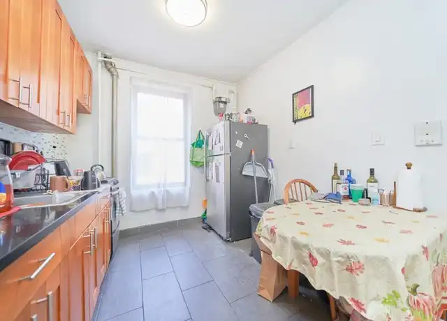 Property at 516 W 156th St, New York, NY, 10032, 3 beds, 1 bath, [object Object]