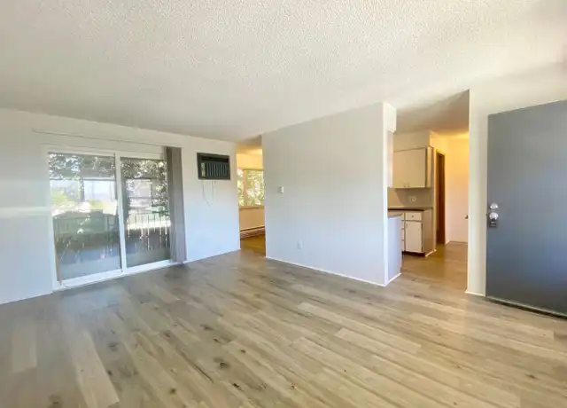 Property at 4507 Hillcrest Dr Unit I, Yakima, WA, 98901, 2 beds, 1 bath, [object Object]