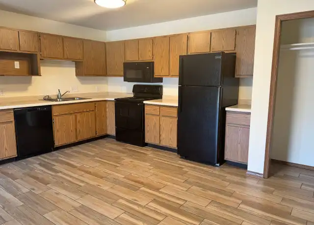 Property at 700 Fairway Dr Apt 2, Brillion, WI, 54110, 2 beds, 1 bath, [object Object]
