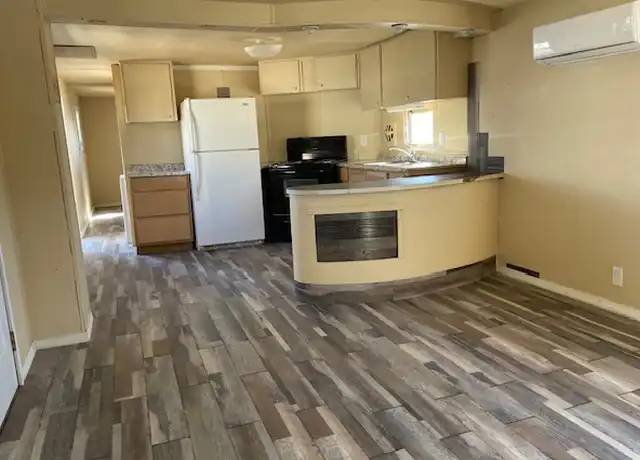 Property at 2800 Veterans Blvd Unit 211, Del Rio, TX, 78840, 2 beds, 1 bath, [object Object]