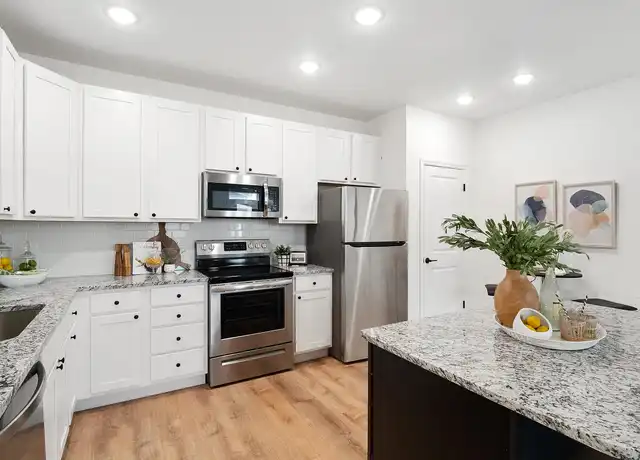 Property at Woodstone - 1000 Hartman Cir, St Peters, MO, 63304, 2 beds, 2 baths, [object Object]