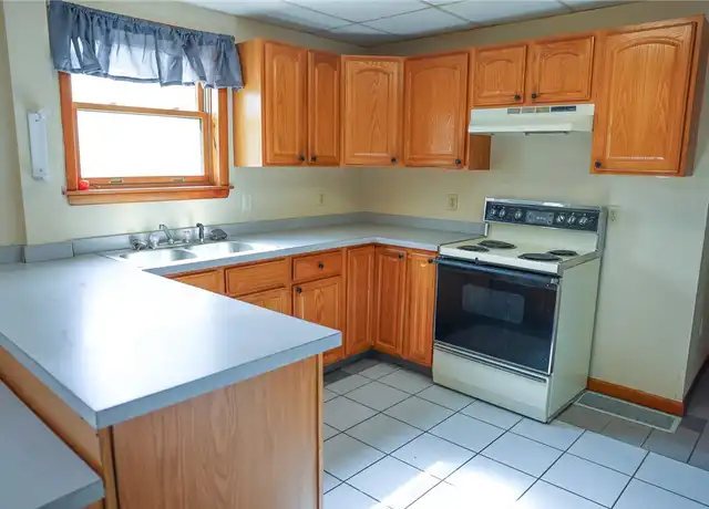 Property at 221 2nd St Unit 5, Smithton, PA, 15479, 1 bed, 1 bath, [object Object]
