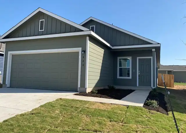Property at 440 Gabbro Gdns, Maxwell, TX, 78656, 4 beds, 2 baths, [object Object]