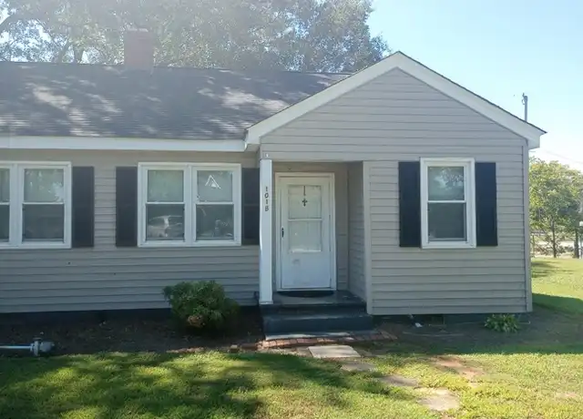 Property at 101 Givens St Unit B, Fountain Inn, SC, 29644, 2 beds, 1 bath, [object Object]