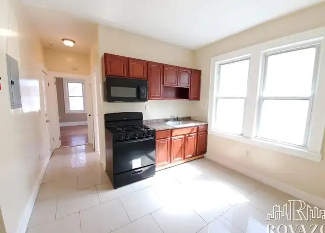 Property at 41 Underwood St Unit 2RA, Newark, NJ, 07106, 2 beds, 1 bath, [object Object]