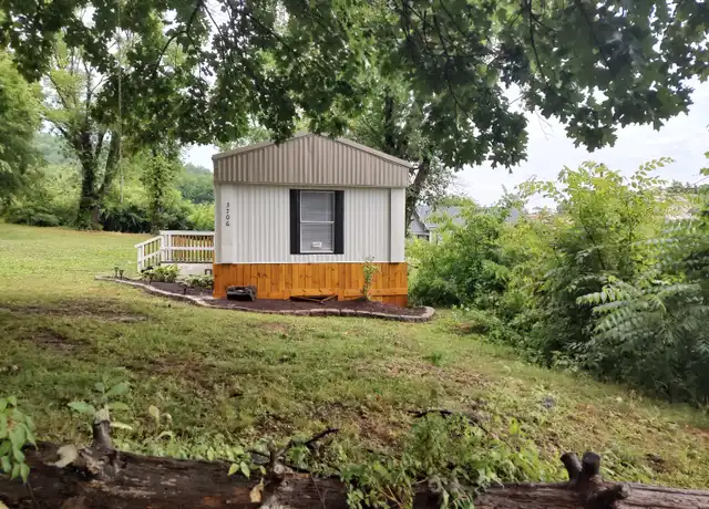 Property at 3706 E Church St, Rockford, TN, 37853, 3 beds, 2 baths, [object Object]