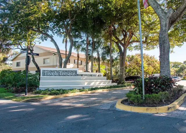 Photo of 920 Rich Dr, Deerfield Beach, FL 33441