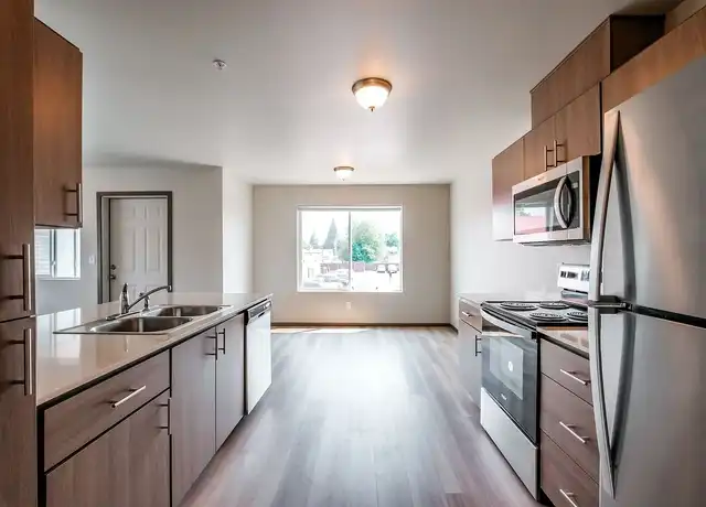 Property at 4 Corners Apartments - 178 Lancaster Dr SE, Salem, OR, 97317, 1-2 bed, 1-2 bath, [object Object]