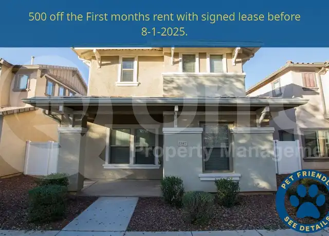 Property at 1387 S Joshua Tree Ln, Gilbert, AZ, 85296, 3 beds, 3 baths, [object Object]