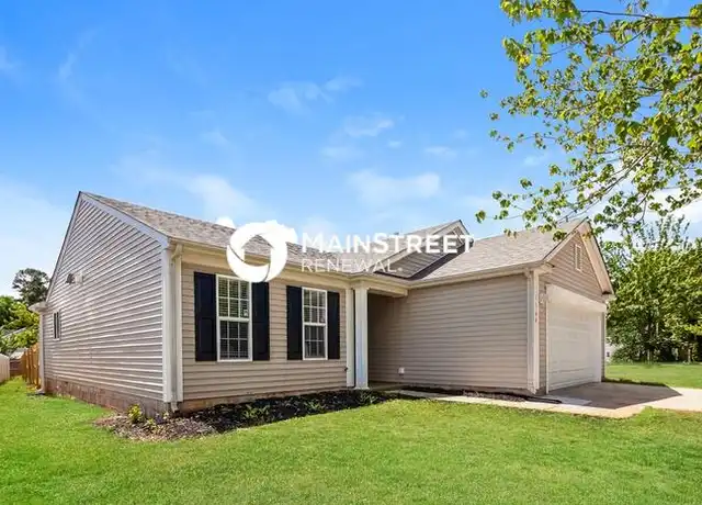 Property at 1564 Hollow Maple Dr, Charlotte, NC, 28216, 3 beds, 2 baths, [object Object]