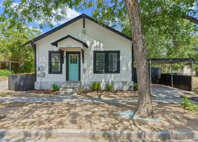 Property at 1614 S Palmetto Ave, San Antonio, TX, 78210, 2 beds, 1 bath, [object Object]