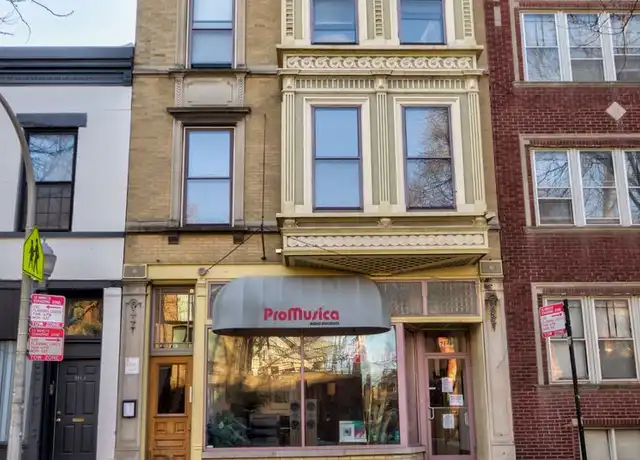 Property at 713 W Wrightwood Ave Unit 2F, Chicago, IL, 60614, 3 beds, 2 baths, [object Object]