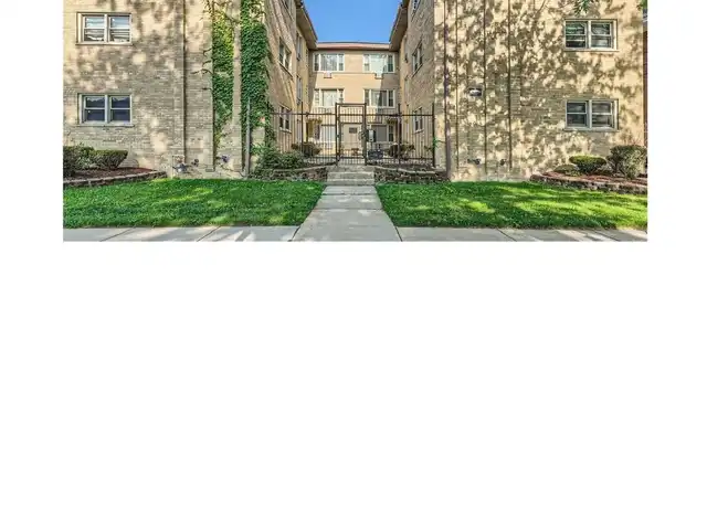 Property at 6945 S Chappel Ave Unit 1D, Chicago, IL, 60649, 2 beds, 1.5 baths, [object Object]