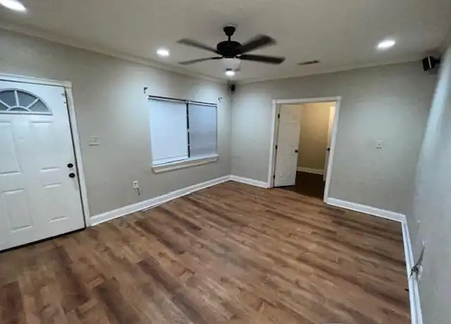 Property at 3908 Charles St, Baton Rouge, LA, 70805, 3 beds, 1 bath, [object Object]
