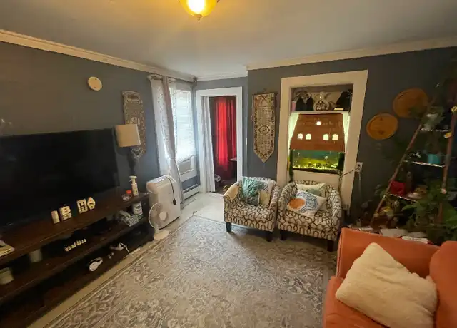 Property at 81 Haskell St Unit 2, Westbrook, ME, 04092, 3 beds, 1 bath, [object Object]