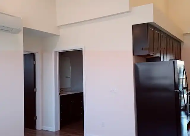 Property at 40 Village Pl, Ithaca, NY, 14850, 1 bed, 1 bath, [object Object]