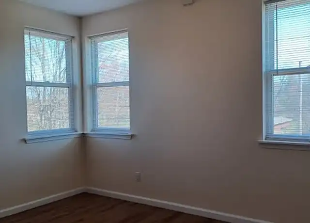 Property at 40 Village Pl, Ithaca, NY, 14850, 1 bed, 1 bath, [object Object]