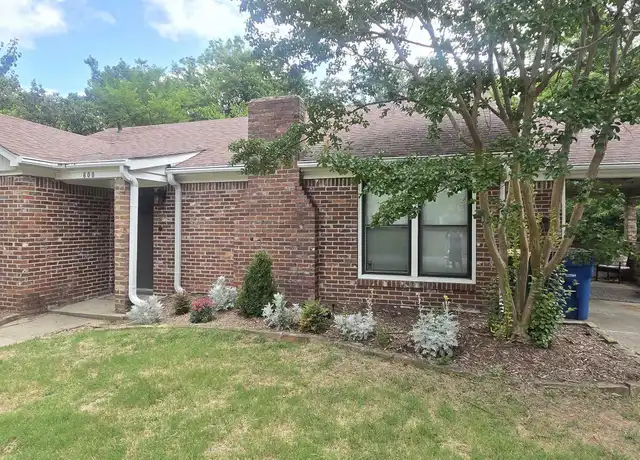 Property at 600 Skyline Dr, North Little Rock, AR, 72116, 3 beds, 2 baths, [object Object]