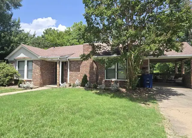 Property at 600 Skyline Dr, North Little Rock, AR, 72116, 3 beds, 2 baths, [object Object]