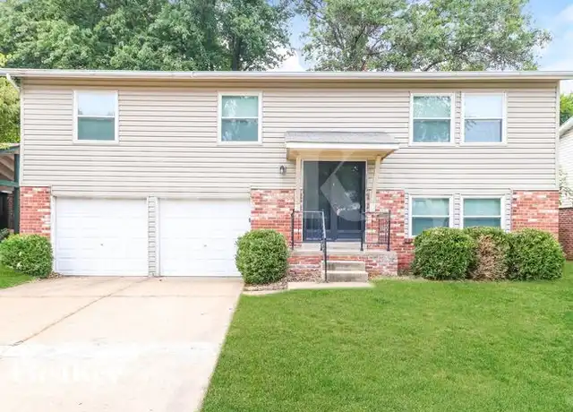 Property at 2489 Millvalley Dr, Florissant, MO, 63031, 3 beds, 2 baths, [object Object]