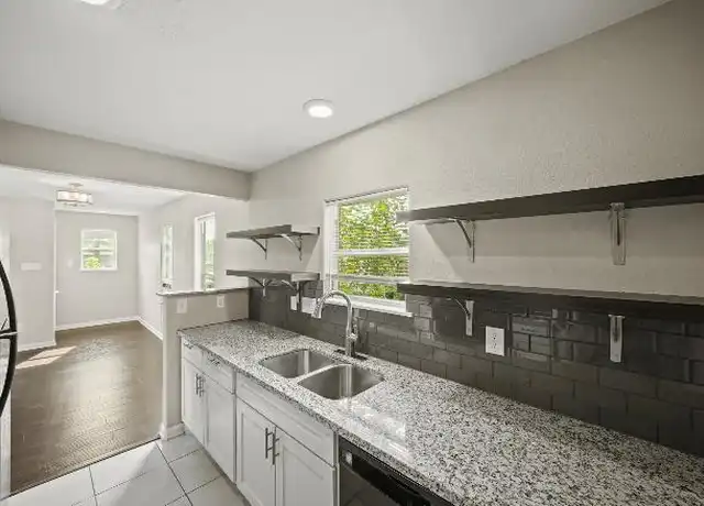 Property at 1205 Morris St, Houston, TX, 77009, 1 bed, 1 bath, [object Object]
