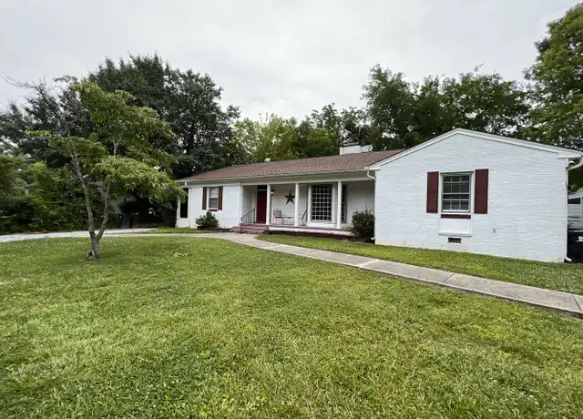 Property at 108 Binford St, South Hill, VA, 23970, 2 beds, 1.5 baths, [object Object]