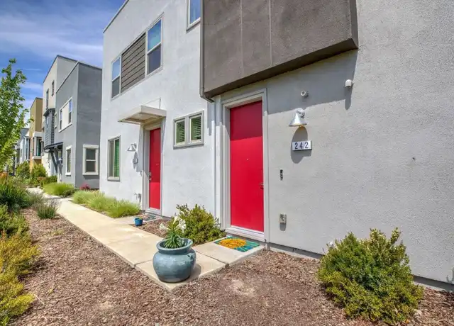 Property at 242 Log Pond Ln, Sacramento, CA, 95818, 2 beds, 2.5 baths, [object Object]