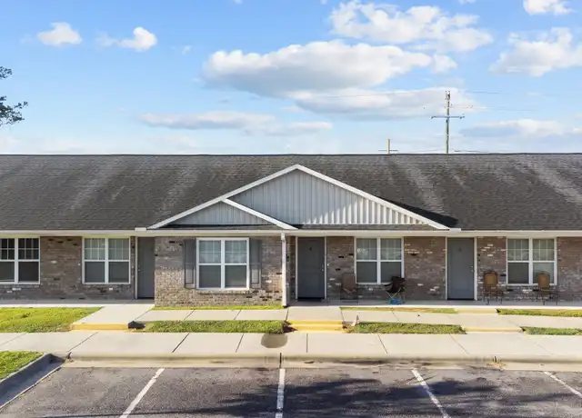 Property at 3912 E Vancroft Cir Unit 4, Greenville, NC, 27834, 1 bed, 1 bath, [object Object]