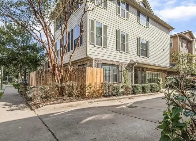 Property at 908 W 26th St Unit C, Houston, TX, 77008, 3 beds, 3.5 baths, [object Object]
