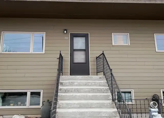 Property at 302 N 11th Ave, Bozeman, MT, 59715, 3 beds, 1 bath, [object Object]