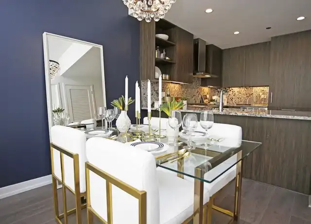 Property at 750 N Hudson Ave Unit JR2-2, Chicago, IL, 60654, 2 beds, 2 baths, [object Object]