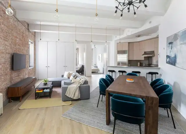 Property at 321 W 13th St Unit 5A, New York, NY, 10014, 2 beds, 1 bath, [object Object]