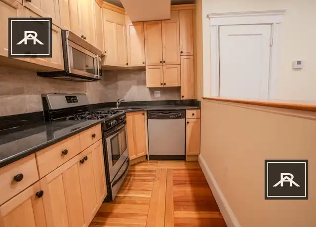 Property at 193 Winthrop Rd Unit 6, Brookline, MA, 02445, 3 beds, 2 baths, [object Object]