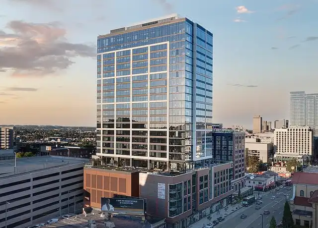 Property at 2010 West End - 2010 West End Ave, Nashville, TN, 37203, 0-2 beds, 1-2 bath, [object Object]