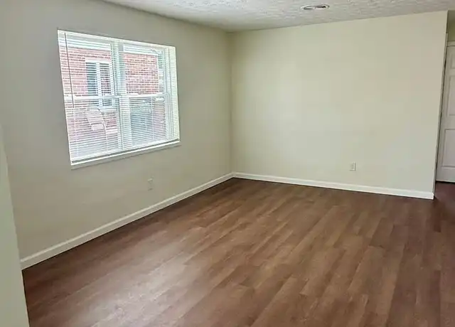 Property at 2621 Oakley Ave, Dayton, OH, 45419, 2 beds, 1 bath, [object Object]