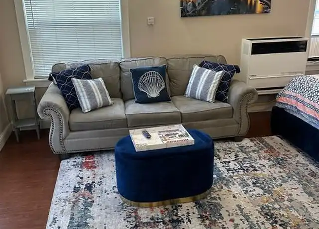 Property at 1025 Locust Ave #6, Long Beach, CA, 90813, 0 beds, 1 bath, [object Object]