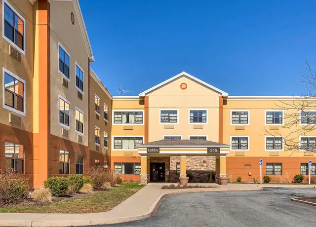 Photo of 245 W Natick Rd, Warwick, RI 02886