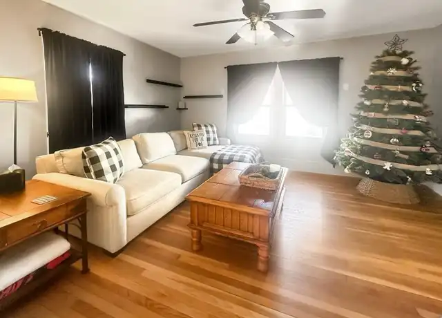 Property at 875 Walnut St Unit 2, Fall River, MA, 02720, 2 beds, 1 bath, [object Object]