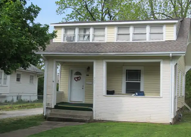Property at 947 S Holland Ave, Springfield, MO, 65806, 4 beds, 2 baths, [object Object]