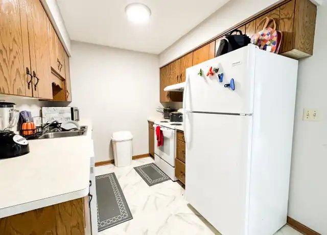 Property at 16 W Klubertanz Dr Unit 10, Sun Prairie, WI, 53590, 2 beds, 1 bath, [object Object]