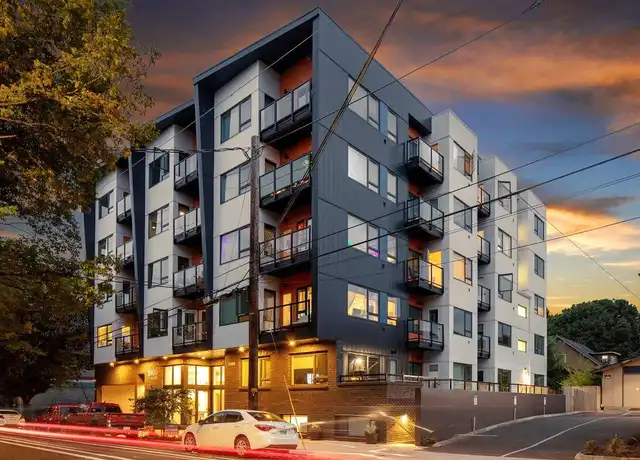 Property at Brio Flats - 2405 N Vancouver Ave, Portland, OR, 97227, 1 bed, 1 bath, [object Object]
