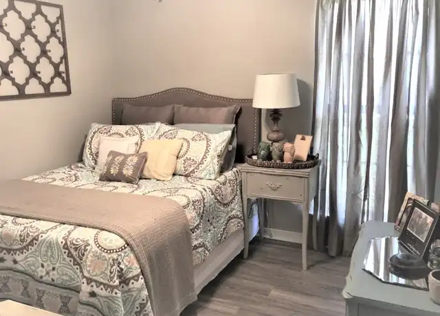 Property at 80 Hawthorne Dr, Hattiesburg, MS, 39402, 3 beds, 2 baths, [object Object]