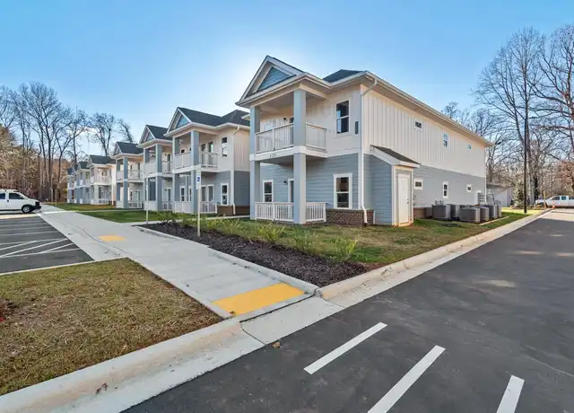 Property at 225 S Eleventh St Unit 205, Mebane, NC, 27302, 1 bed, 1 bath, [object Object]