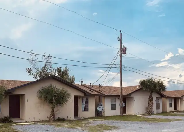 Property at 600 Bob Little Rd #6, Panama City, FL, 32404, 1 bed, 1 bath, [object Object]