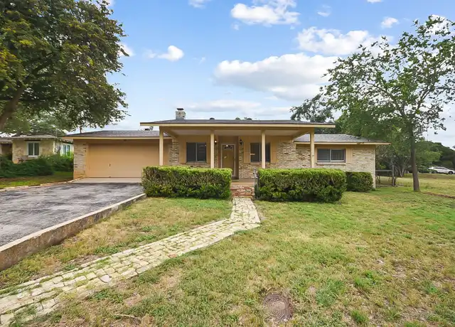 Property at 185 Oklahoma Ave, New Braunfels, TX, 78130, 2 beds, 2 baths, [object Object]