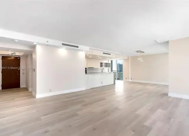 Property at 19707 Turnberry Way Unit 23D, Miami, FL, 33180, 2 beds, 2 baths, [object Object]