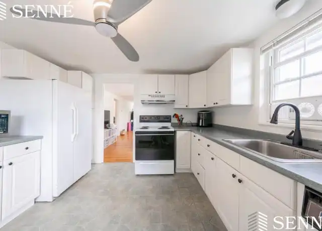 Property at 35 Hamilton Rd, Belmont, MA, 02478, 2 beds, 1 bath, [object Object]