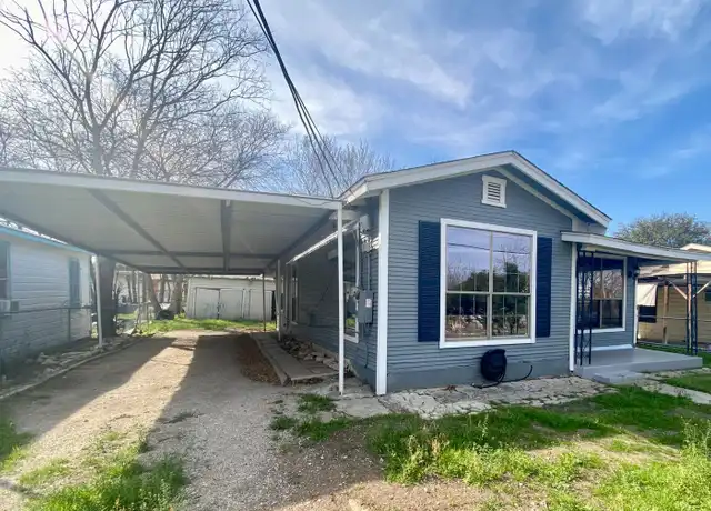 Property at 541 N San Gabriel Ave, San Antonio, TX, 78228, 3 beds, 1 bath, [object Object]
