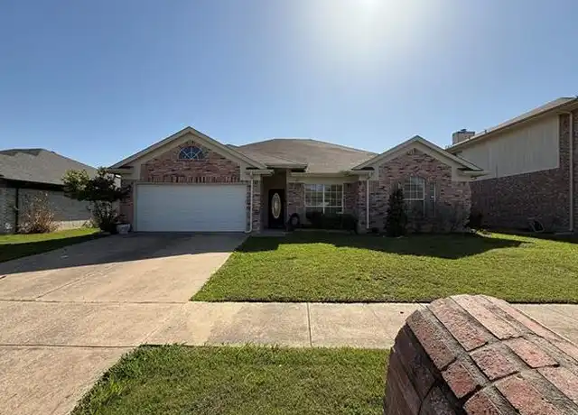 Property at 6717 Smallwood Dr, Arlington, TX, 76001, 4 beds, 2 baths, [object Object]