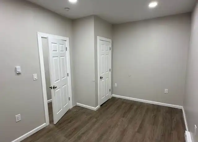 Property at 1213 Pittston Ave, Scranton, PA, 18505, 1 bed, 1 bath, [object Object]